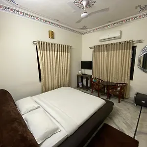 Braj Hostel