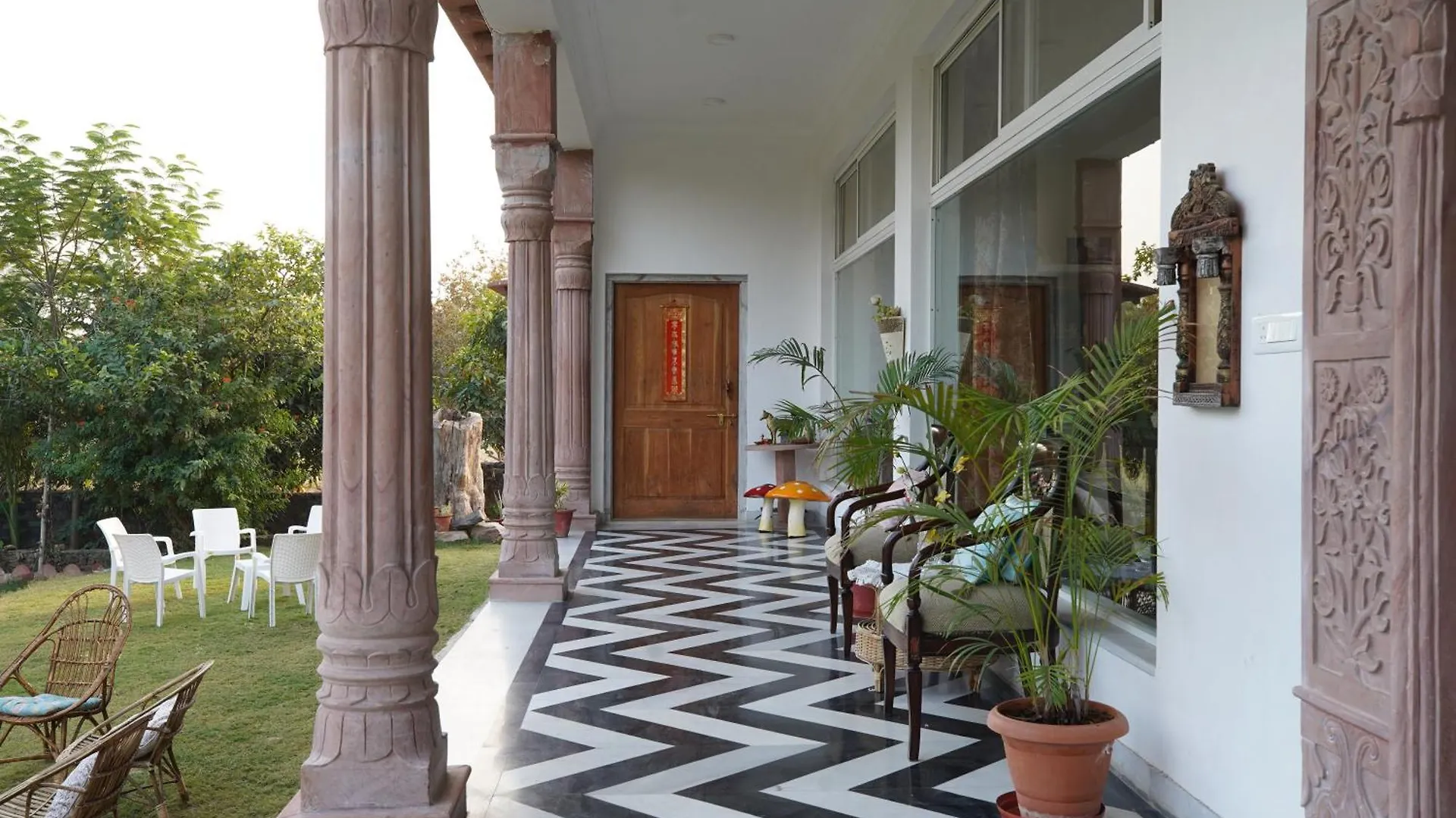 Castle Oodeypore A Boutique Stay Удайпур Проживание в семье