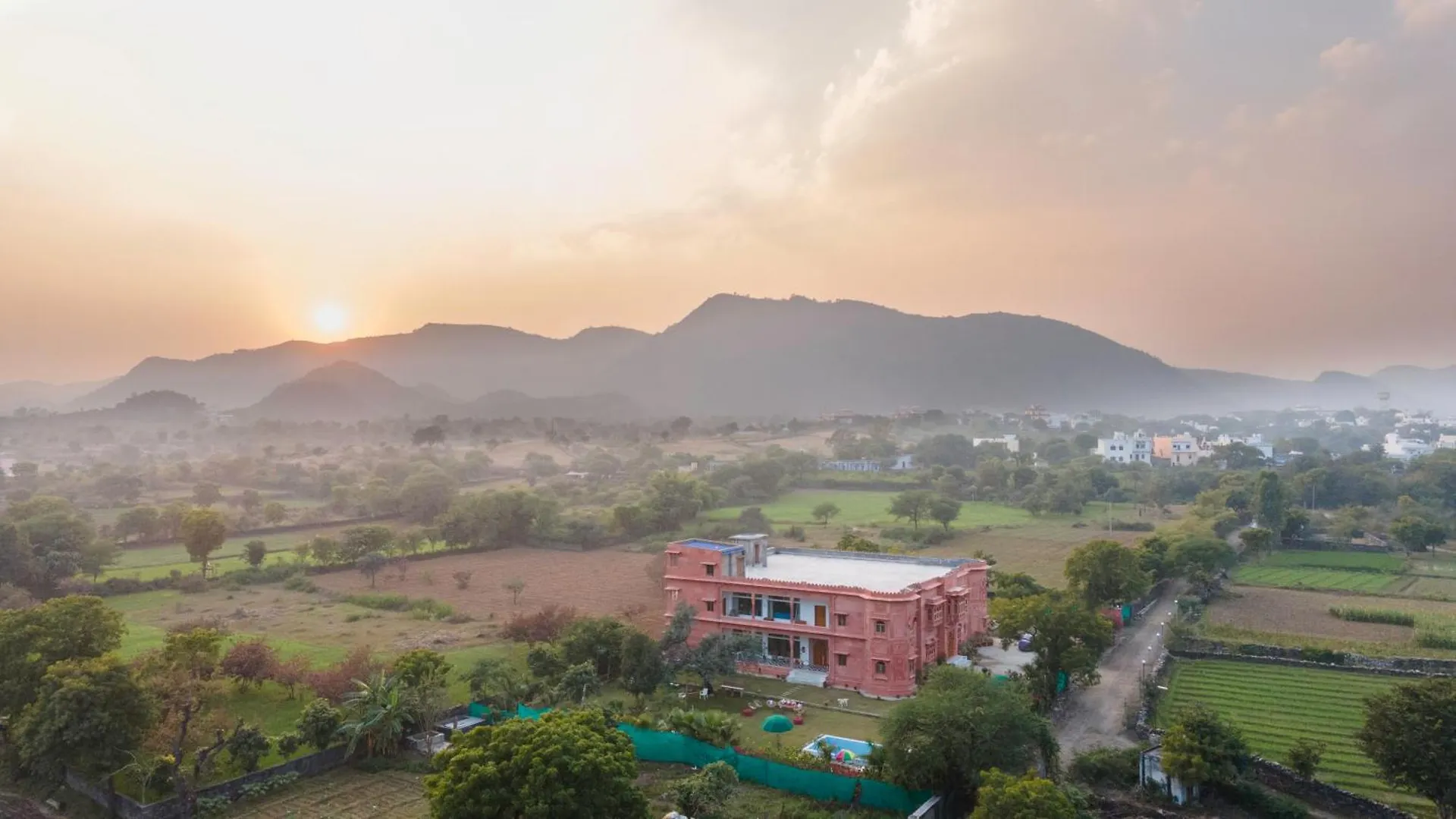Castle Oodeypore A Boutique Stay Удайпур 0*,