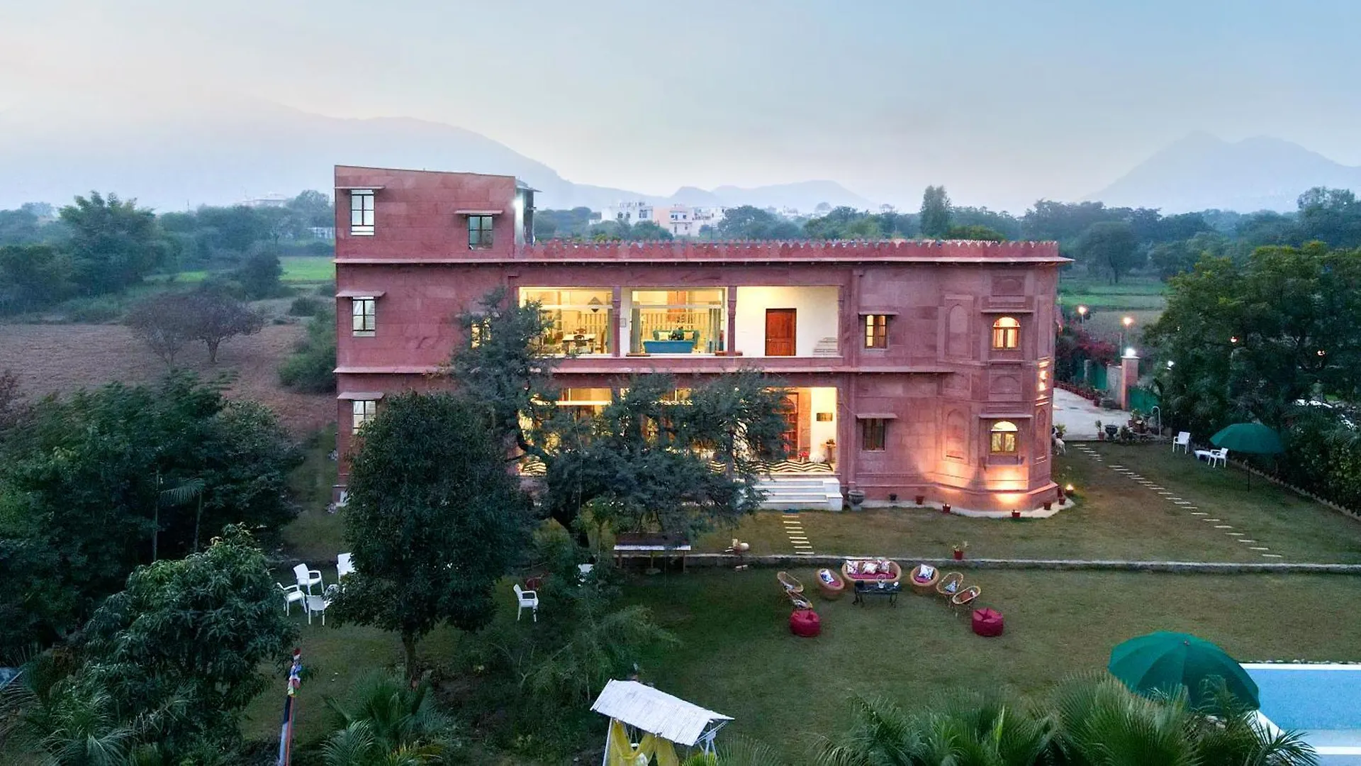 Castle Oodeypore A Boutique Stay Удайпур
